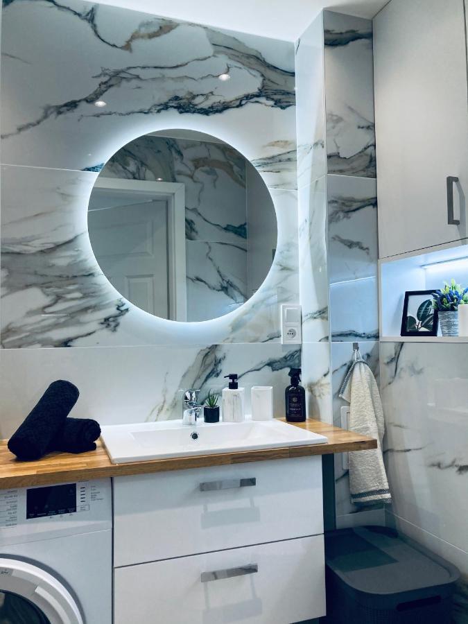 Apartament Lovely Space 제수프 외부 사진