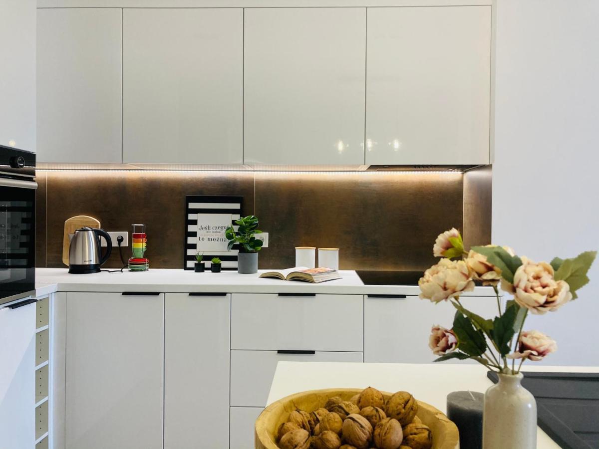 Apartament Lovely Space 제수프 외부 사진