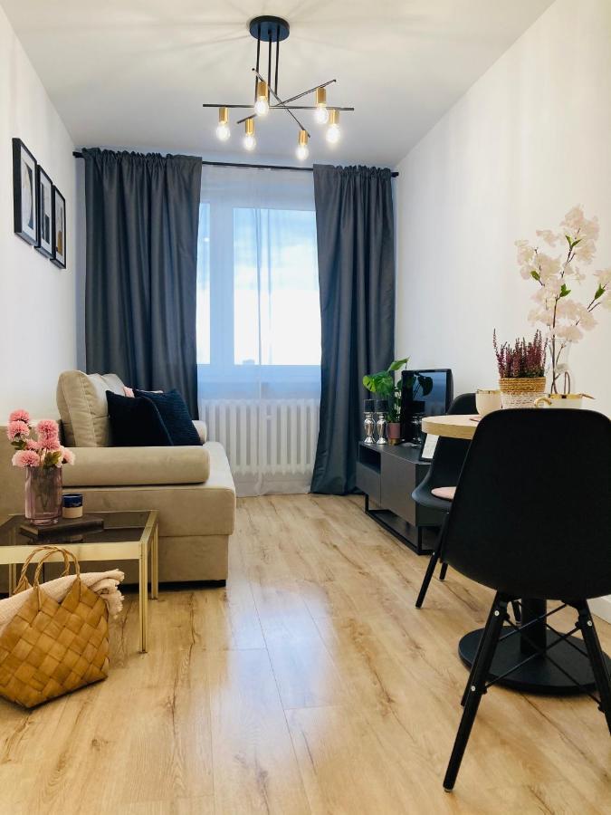 Apartament Lovely Space 제수프 외부 사진