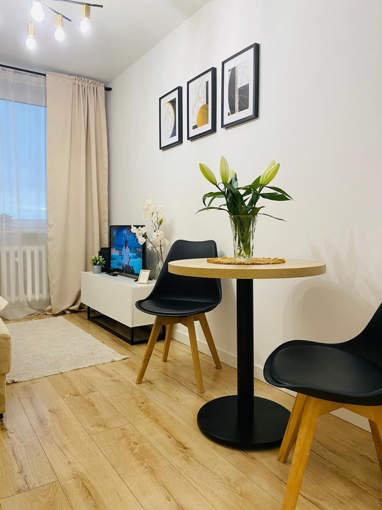 Apartament Lovely Space 제수프 외부 사진